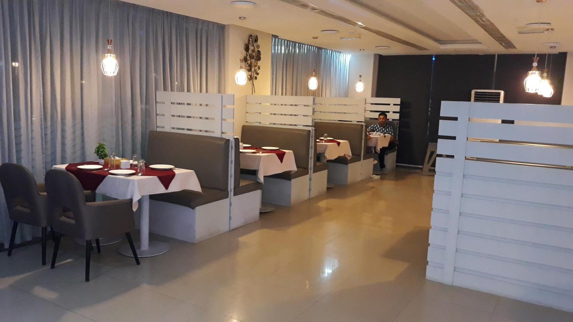 Savoy Grand 3*